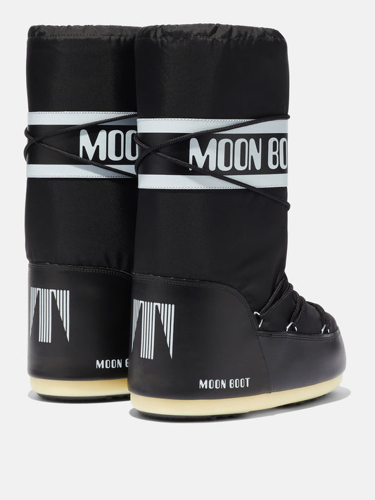 moon boot